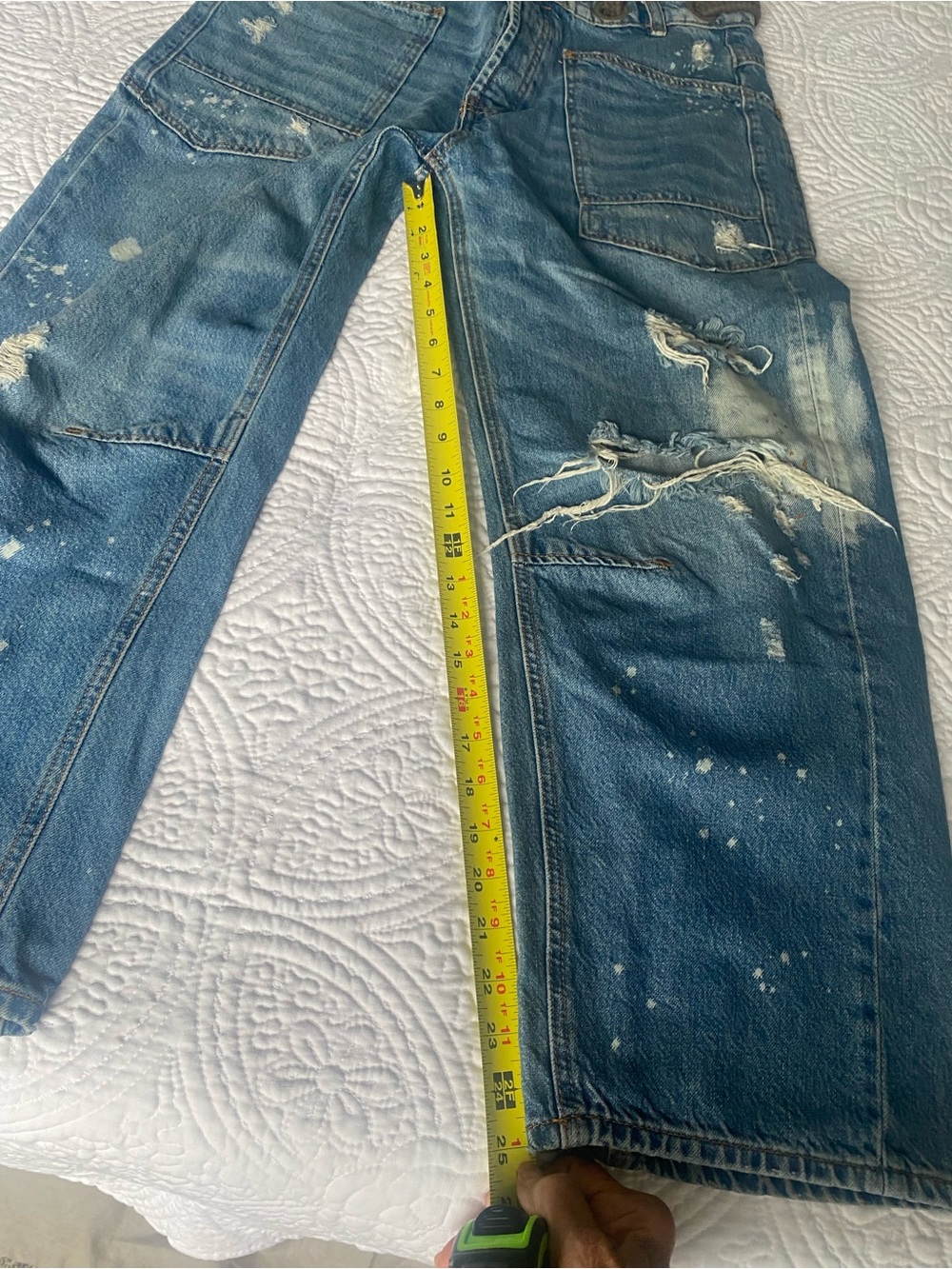 Women’s We The free Distressed Blue Denim Jeans - Relaxed Fit - Picture 4 of 5